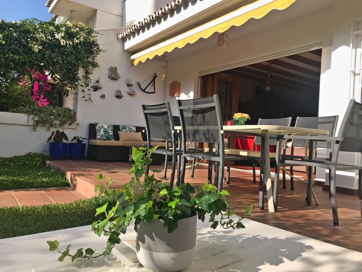 קאלטה דה ולס Beachfront Oasis In Costa Del Sol. מראה חיצוני תמונה